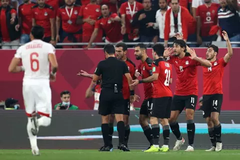 أغضب منتخب مصر.. من هو حكم مباراة الأهلي وإنتر ميامي؟